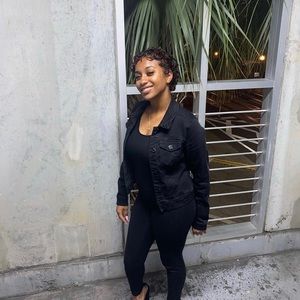 Meet your Posher, Ondrea